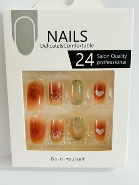 Peach Ombre Press-On Nails with Heart Accent - 24 Pack